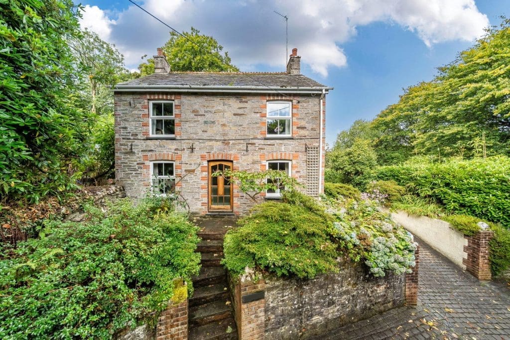 Altarnun, Launceston